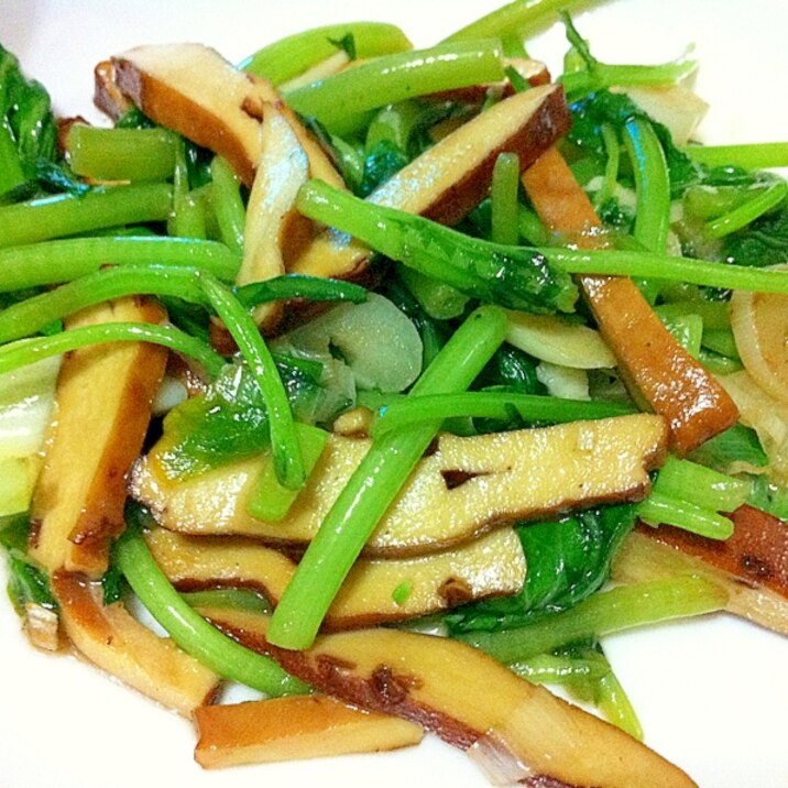 春菊と燻製豆腐の中華風あっさりいため